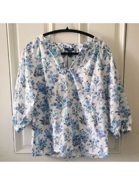 Chaps peasant cottagecore blue&white floral blouse. Balloon sleeves. Size Medium